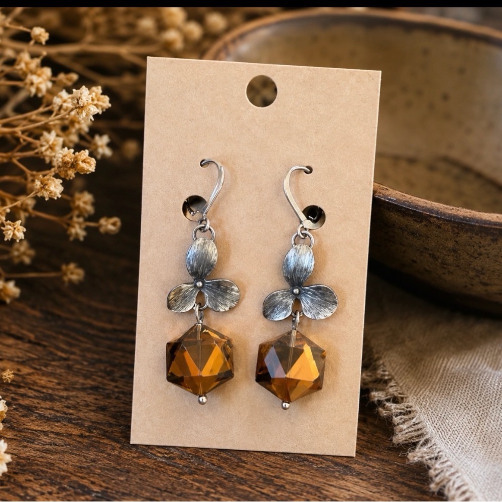 Vintage Artisan Leverback Earrings Faceted Amber Glass Silver Floral Dangles